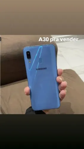 Vendo A30 por $300