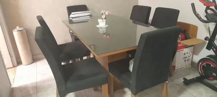 Mesa de vidro 6 cadeiras