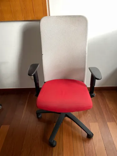 Cadeira giratória