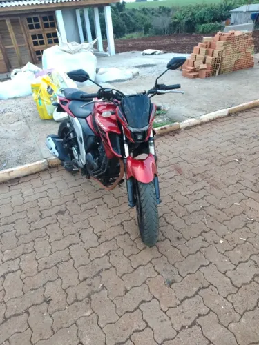 Fazer 250cc fabricação 2022 modelo 2023