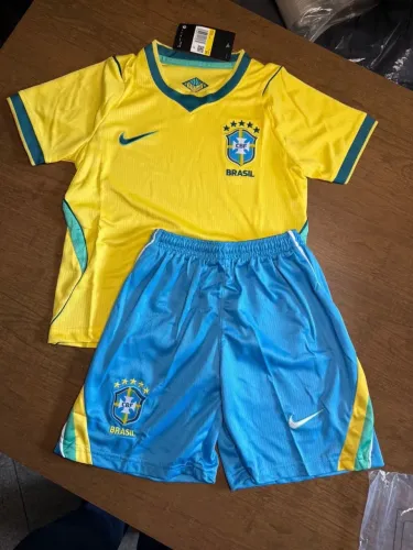 Kit infantil Brasil 2026 1.1 I 5/6 Anos
