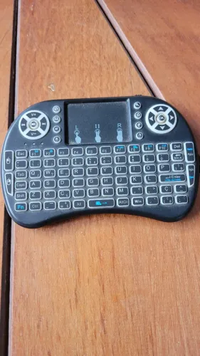 Mini Teclado Sem Fio com Touchpad para Smart TV e TV Box