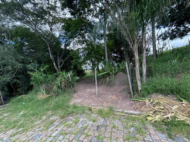 Terreno à venda no Paratei, bairro Jardim Dulce (Nova Veneza), cidade de Guararema/SP