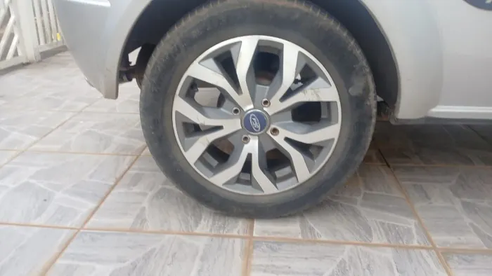 Troca roda 15 furacão 4x108
