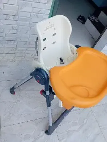 Cadeirinha alimentação 