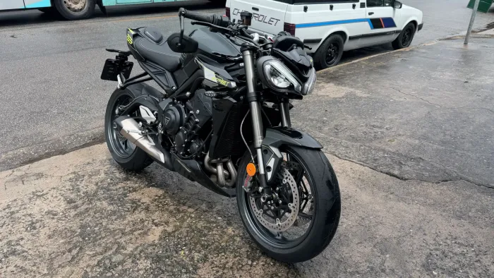 Street triple 765 Rs