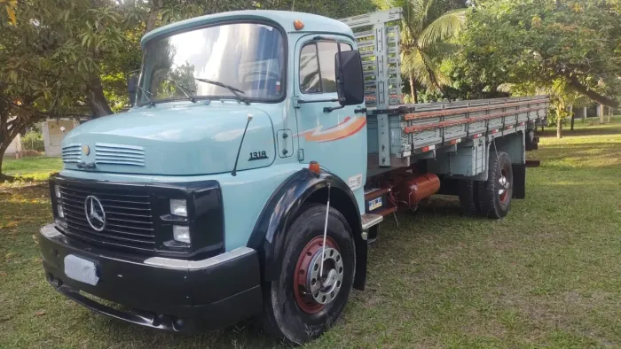 Vendo Caminhão 1318 ano 87 Original