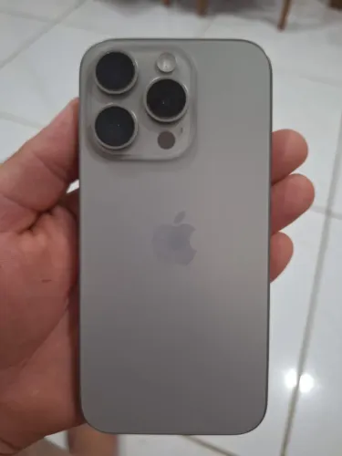 Iphone 15 pro 256 g