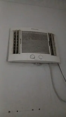 AR CONDICIONADO ELECTROLUX