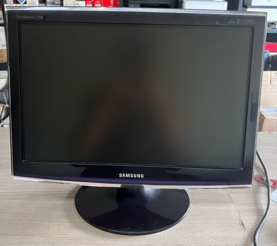 MONITOR SAMSUNG 19?