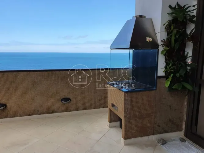 Duplex para venda tem 310 metros quadrados com 4 quartos em Barra da Tijuca - Rio de Janei