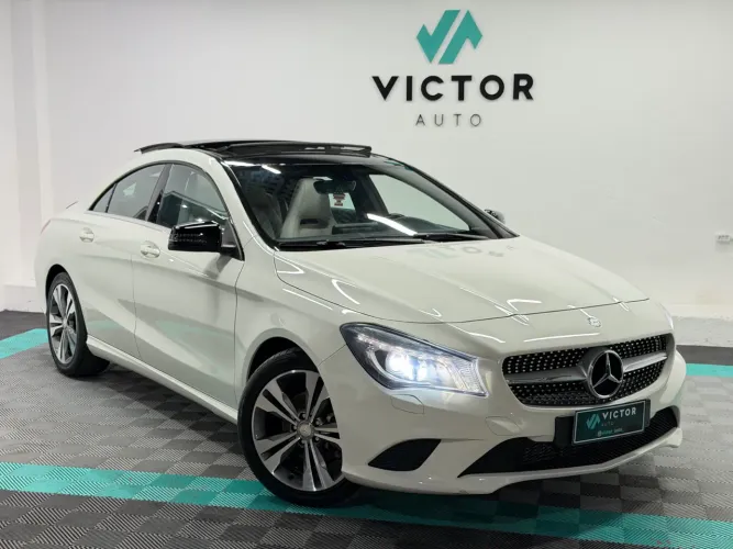 Mercedes-Benz CLA-200 Vision 1.6 TB 16V Flex Aut. 2014