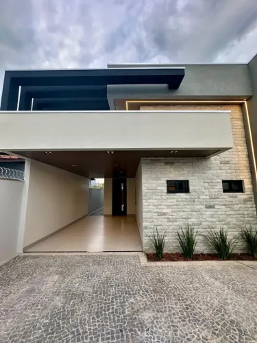 Venda casa nova com 3 quartos sendo 1 suite em Palmas TO