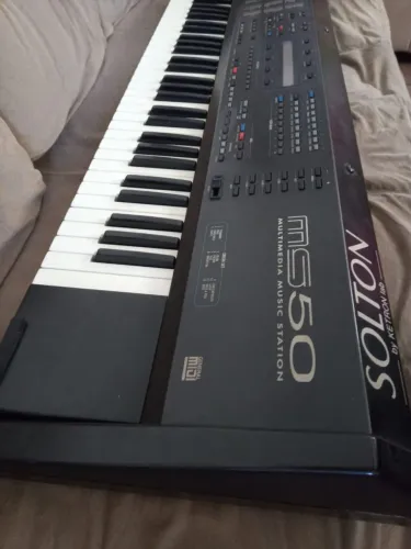 Teclado Solton Ketron MS50 Bem conservado