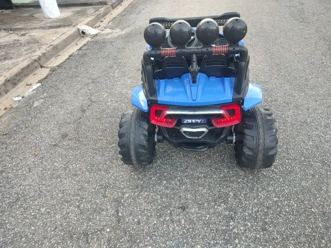 Carrinho eletrico com controle remoto