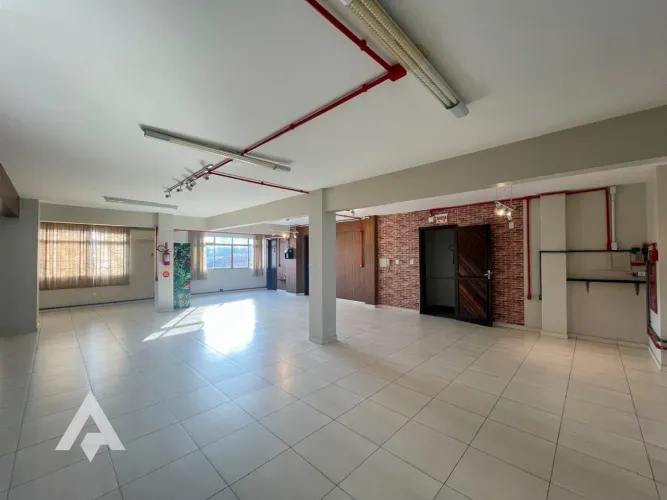 Sala comercial para locação, 100m² por R$ 3.500,00 - Bairro Velha - Blumenau/SC