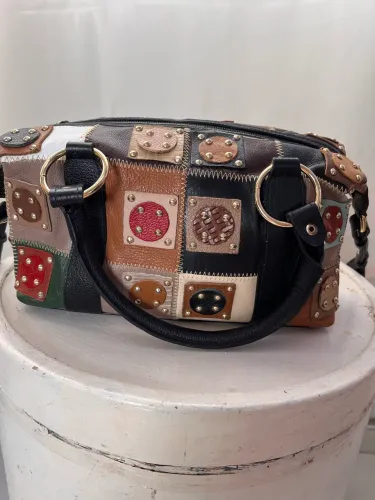 Bolsa baú patchwork couro legítimo Caborely $280