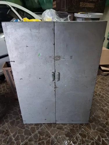 Folhas de Porta de Chapa de Ferro 2mm - 0,87 x 1,225 cm.