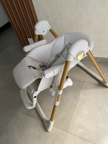 Cadeira de alimentação bebê