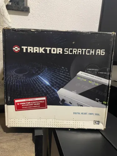 Placa de áudio traktor 6