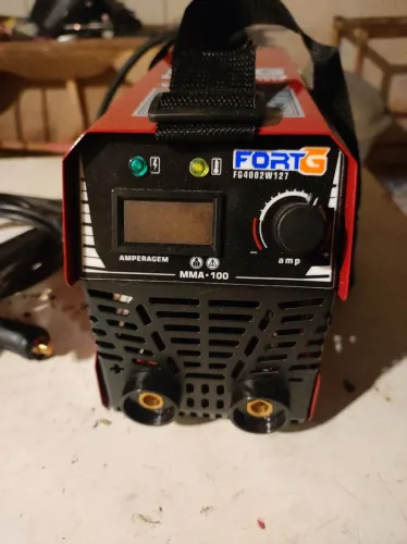 Vendo Barato inversora de soldaNova 110v 100amp