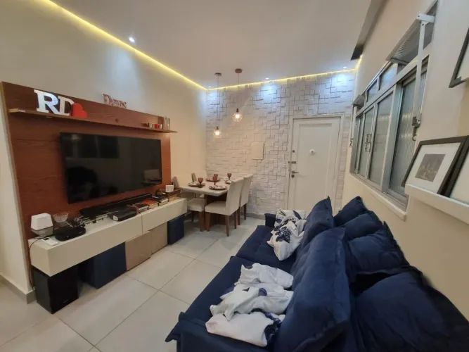 Apartamento com 2 dormitórios à venda, 64 m² por R$ 480.000,00 - Embaré - Santos/SP