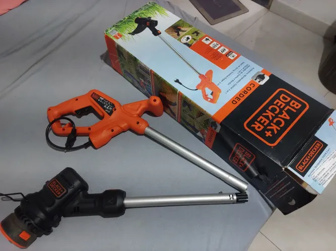 Podador de grama Black+Decker 220 volts