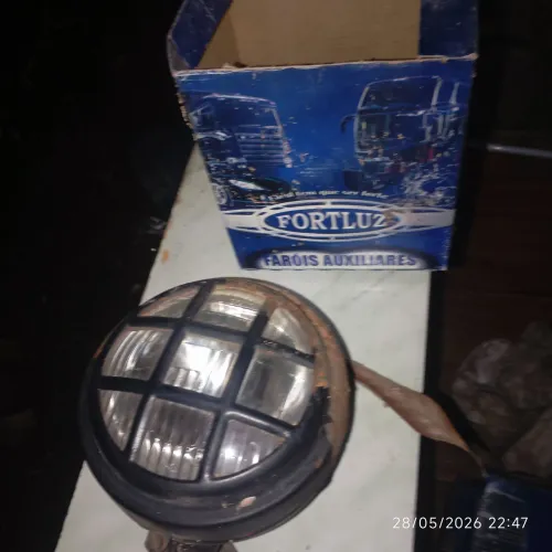 Farol de milha camionete