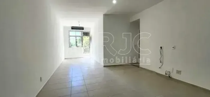Apartamento para venda tem 79 metros quadrados com 2 quartos em Maracanã - Rio de Janeiro