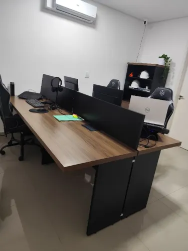 Plataforma de trabalho 4 lugares