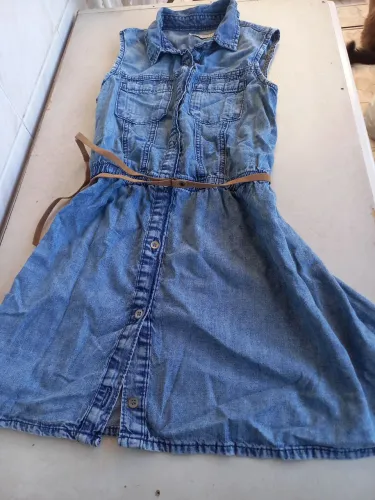 Vestidos  infantil tamanho 14 e 16 