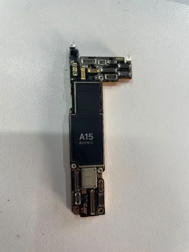 Placa iphone 13