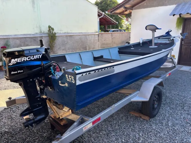 Barco Oceania 17 + Mercury 25hp seapro