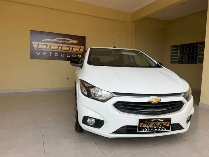 Chevrolet Onix Hatch Advantage 1.4 8V Flex Aut. 4P 2018