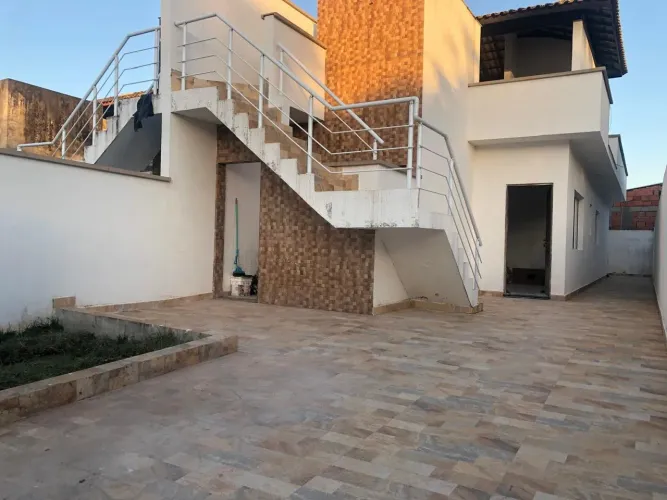 Casa para Venda em Itanhaém, Cibratel 2, 2 dormitórios, 1 suíte, 2 banheiros, 2 vagas