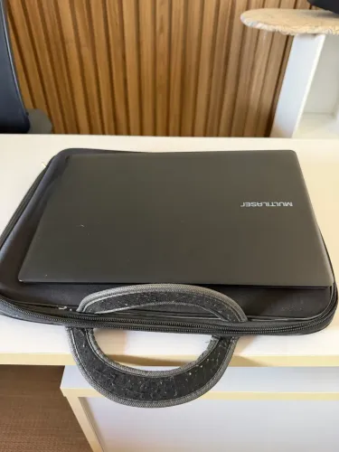 Vende se notebook