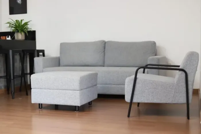 Conjunto Sofá 3 Lugares + Poltrona + Puff/Baú