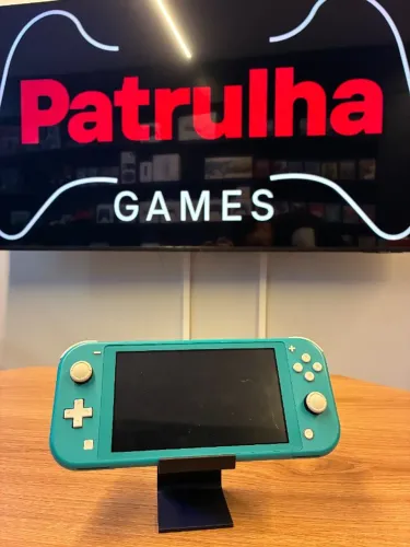 Nintendo Switch Lite 128GB - Portátil e Divertido ?