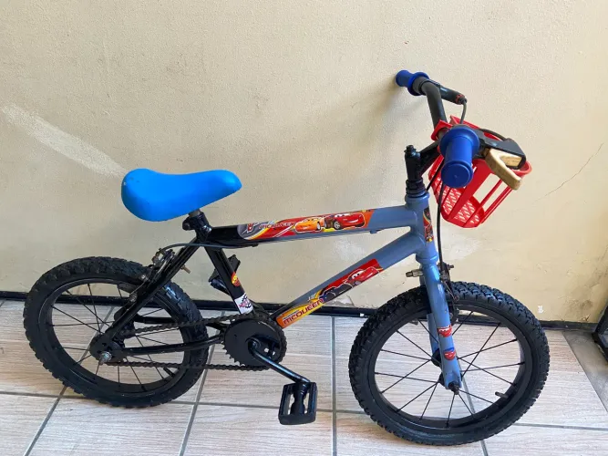 Bicicleta infantil Aro 16 - Mcqueen