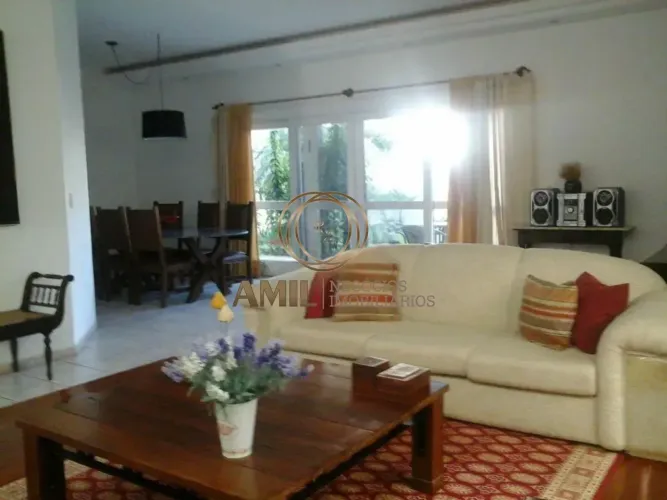 JM RA Amil vende Casa, Condomínio Jardim das Colinas, 4 Quartos, 2 suíte, 450m², 2 vagas