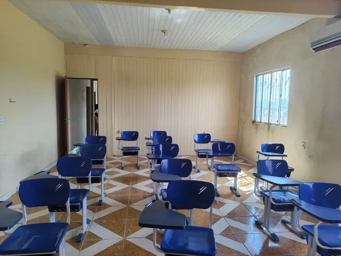 Imóvel para venda tem 630 metros quadrados com 9 quartos em Centro - Bragança - PA