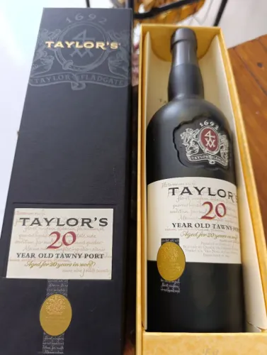 Vinho 20 anos Taylor's do Porto Tawny