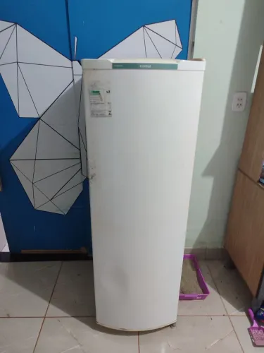 Vende se geladeira Consul 