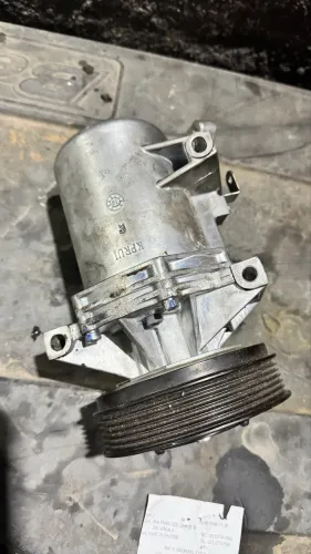 Compressor e condensador Linha Renault