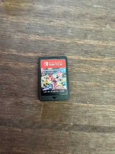 Mario Kart 8 Deluxe Nintendo Switch perfeito