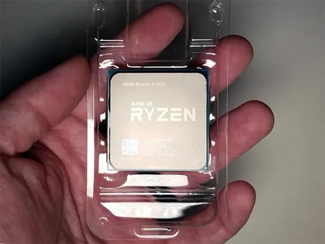 RYZEN 5 1600 + GTX 550ti