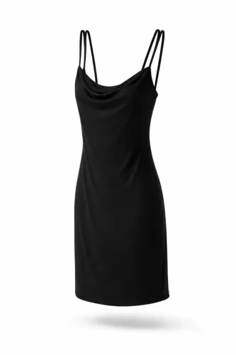 Vestido Preto com Brilhos Prateado.