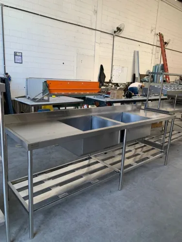 Pia Inox 2,20m Inox Profissional p/ Cozinha Comercial
