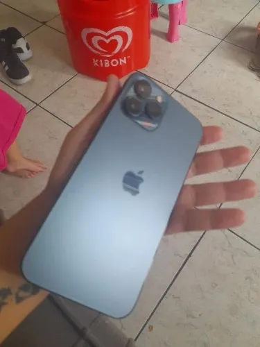Troco iPhone 12 promax pelo 13 normal