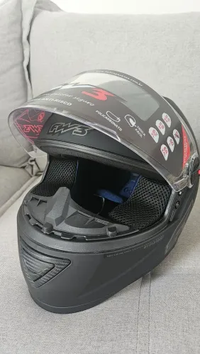 Capacete fw3 preto Fosco.